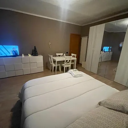 Alojamento de Acomodação e Pequeno-almoço Maison Chic Camogli 1 *